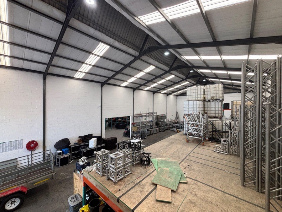 To Let commercial Property for Rent in Rivergate Western Cape
